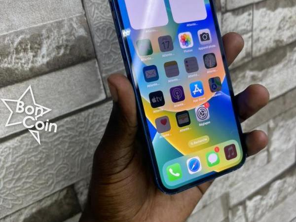 iPhone 12 64Go bleu 