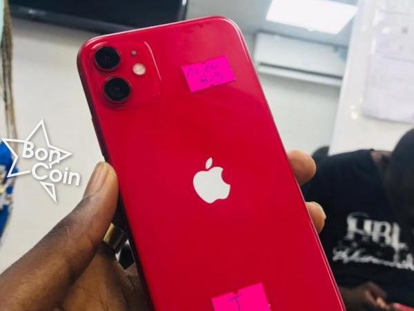 iPhone 11 64Go rouge 