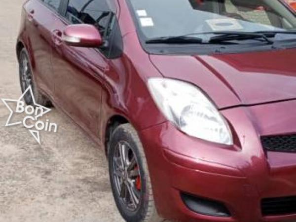 Toyota Yaris Vitz 2010