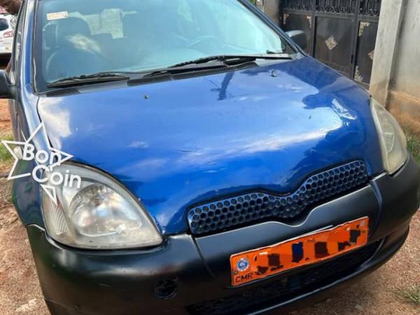 TOYOTA YARIS 2002