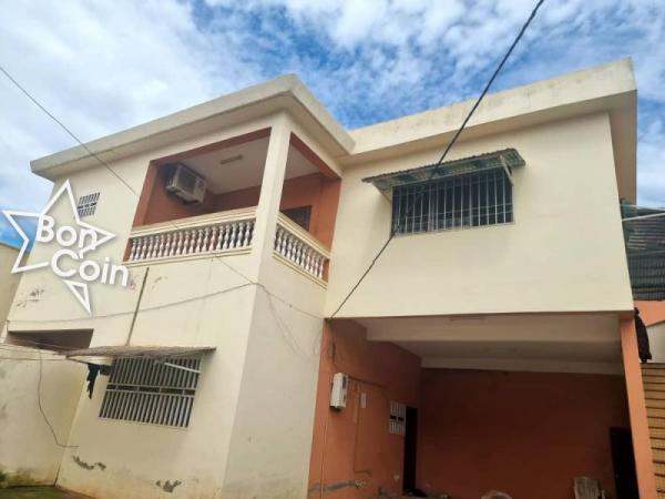 Duplex à louer à Yaoundé, Omnisports