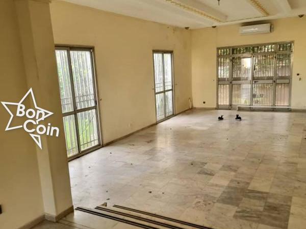 DUPLEX 7 CHAMBRES À LOUER À BASTOS, YAOUNDE