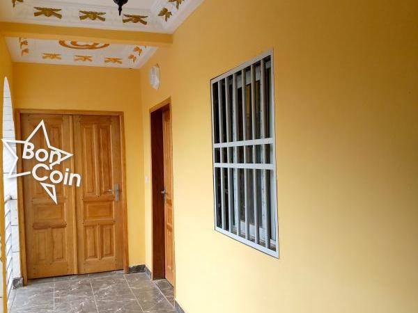 Appartement moderne haut standing à louer à logpom, Douala