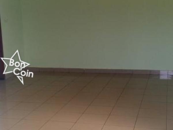 Appartement moderne à louer à Ngousso, Douala