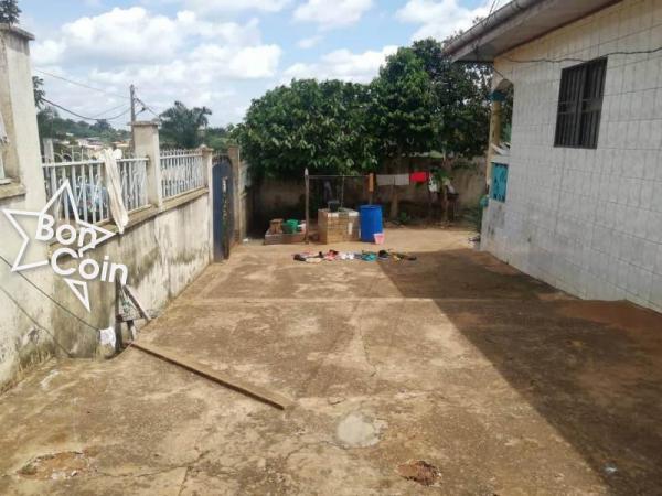 Villa à vendre à Odza, Yaoundé