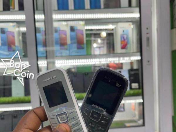 Samsung GT E-1207