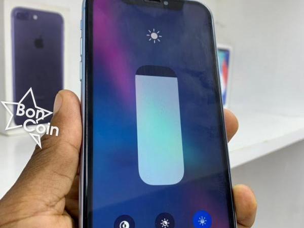iPhone XR