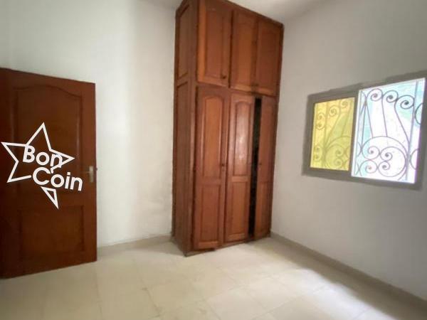 Appartement 3 chambres à louer à Douala, Logpom