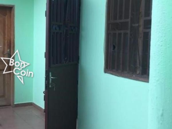 Appartement à louer à Omnisports, Yaoundé