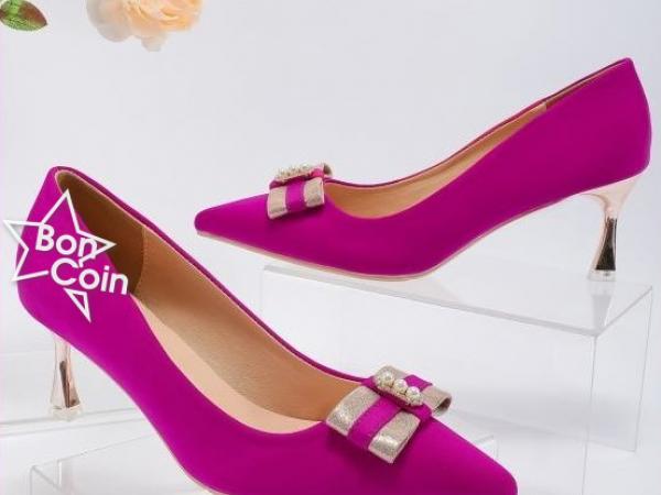 Chaussures à talons rose