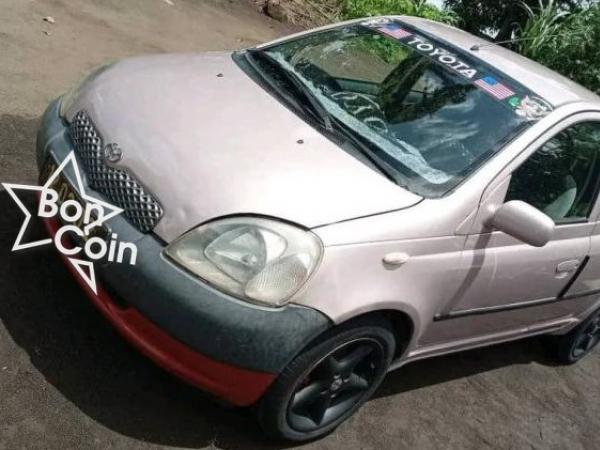 Toyota Yaris 2003