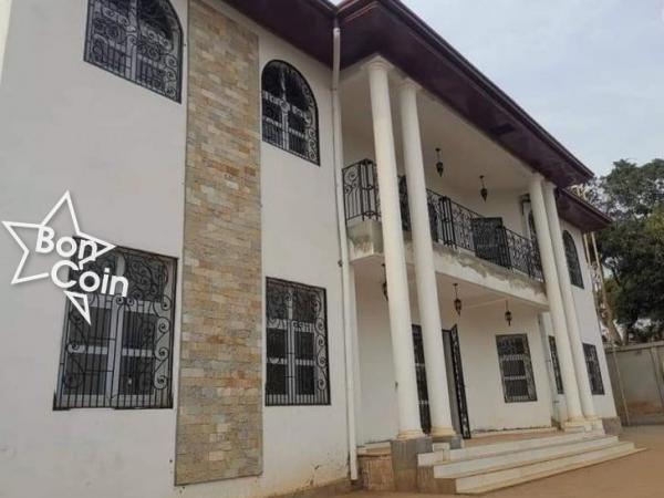 Villas a vendre à Yaoundé Quartier ODZA 